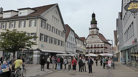 Marktstraße mit Rathaus