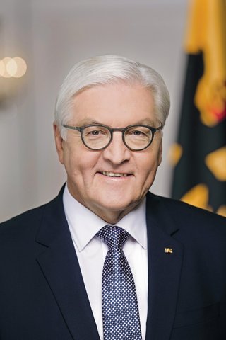 Portraitfoto von Bundespräsident Frank-Walter Steinmeier