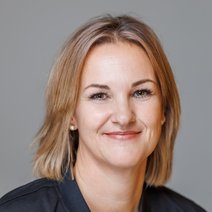 Das Portraitfoto zeigt Ramona Besch. 