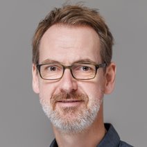 Das Portraitfoto zeigt Jörg Ciszewski.